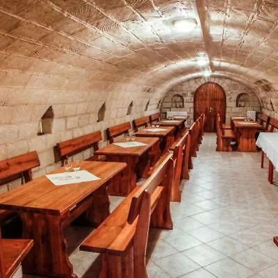 Kulcsos Haz/apartman * Тарцаль